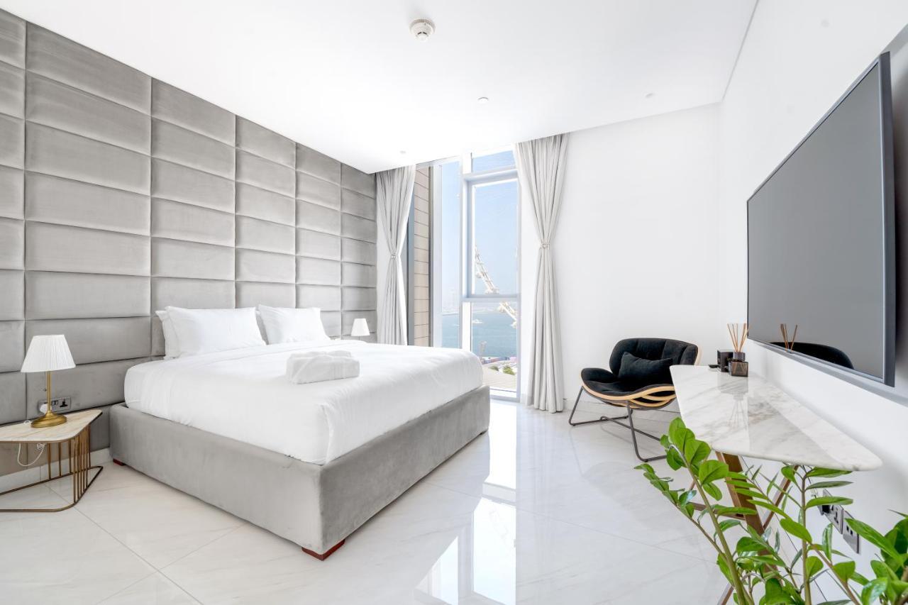 Spectacular 3 Bedroom Condo With Maids Room Facing The Dubai Eye Εξωτερικό φωτογραφία