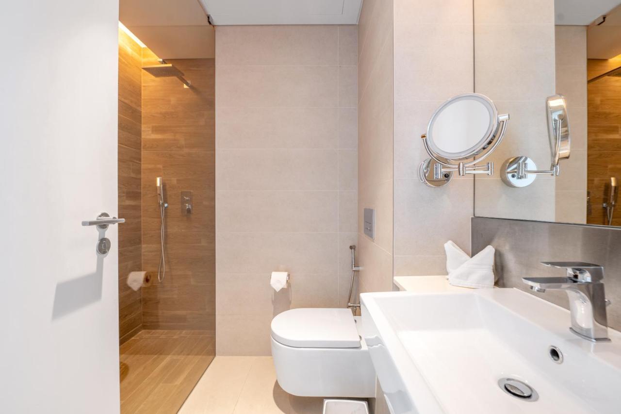 Spectacular 3 Bedroom Condo With Maids Room Facing The Dubai Eye Εξωτερικό φωτογραφία